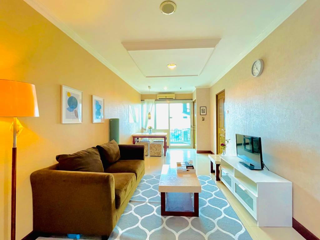 Luxury 2BR Apartment @ Galeri Ciumbuleuit with Best View @ 1st Tower